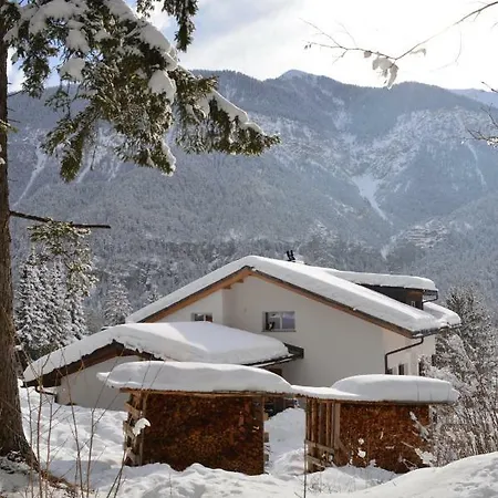 Apartment Ferienwohnung Albula Im Herzen Graubundens