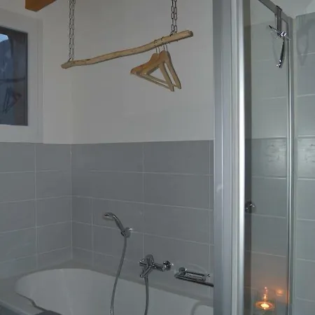 Apartment Ferienwohnung Albula Im Herzen Graubundens *