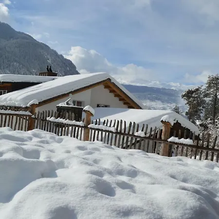 Apartment Ferienwohnung Albula Im Herzen Graubundens Surava